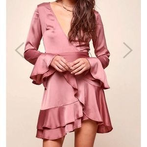 Selfie Leslie wrap dress
